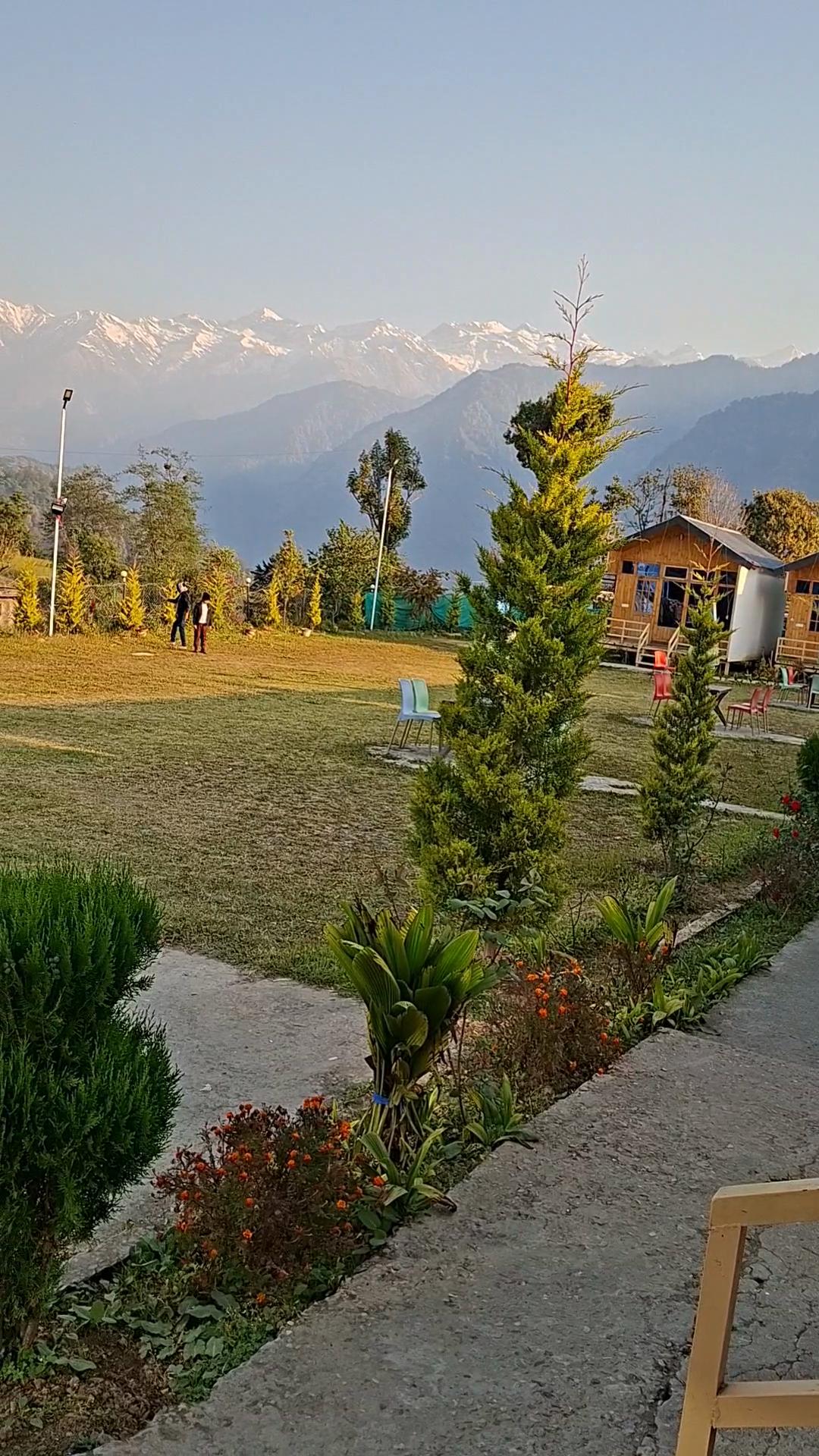 Himalayan View Resort - Tap to explore photos