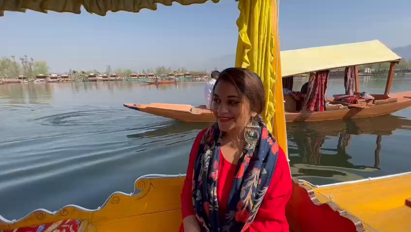 Goona Palace Group of Houseboats - Tap to explore photos