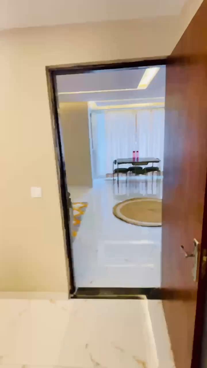 AIRPORT SKYHIGH LUXURIA APARTMENT - Tap to explore photos