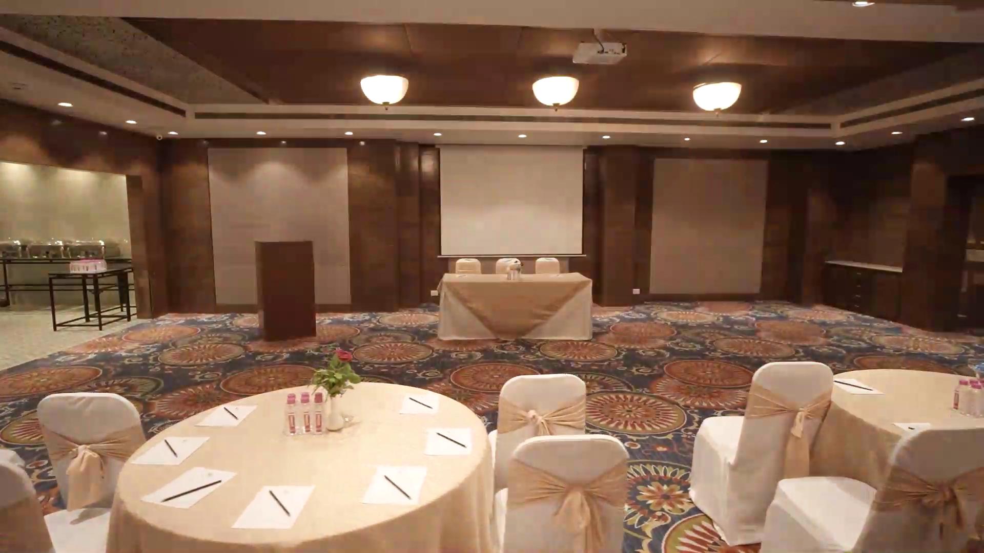 Leisure Inn Grand Chanakya - Tap to explore photos