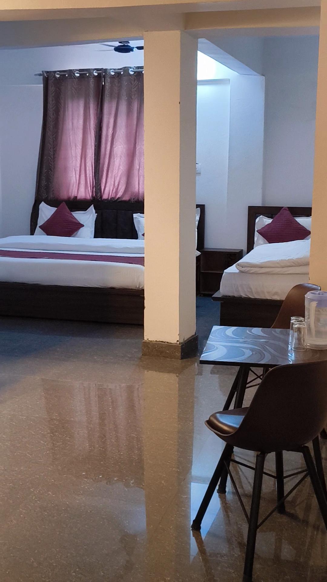 Raj Rajeshwari Home Stay - Tap to explore photos