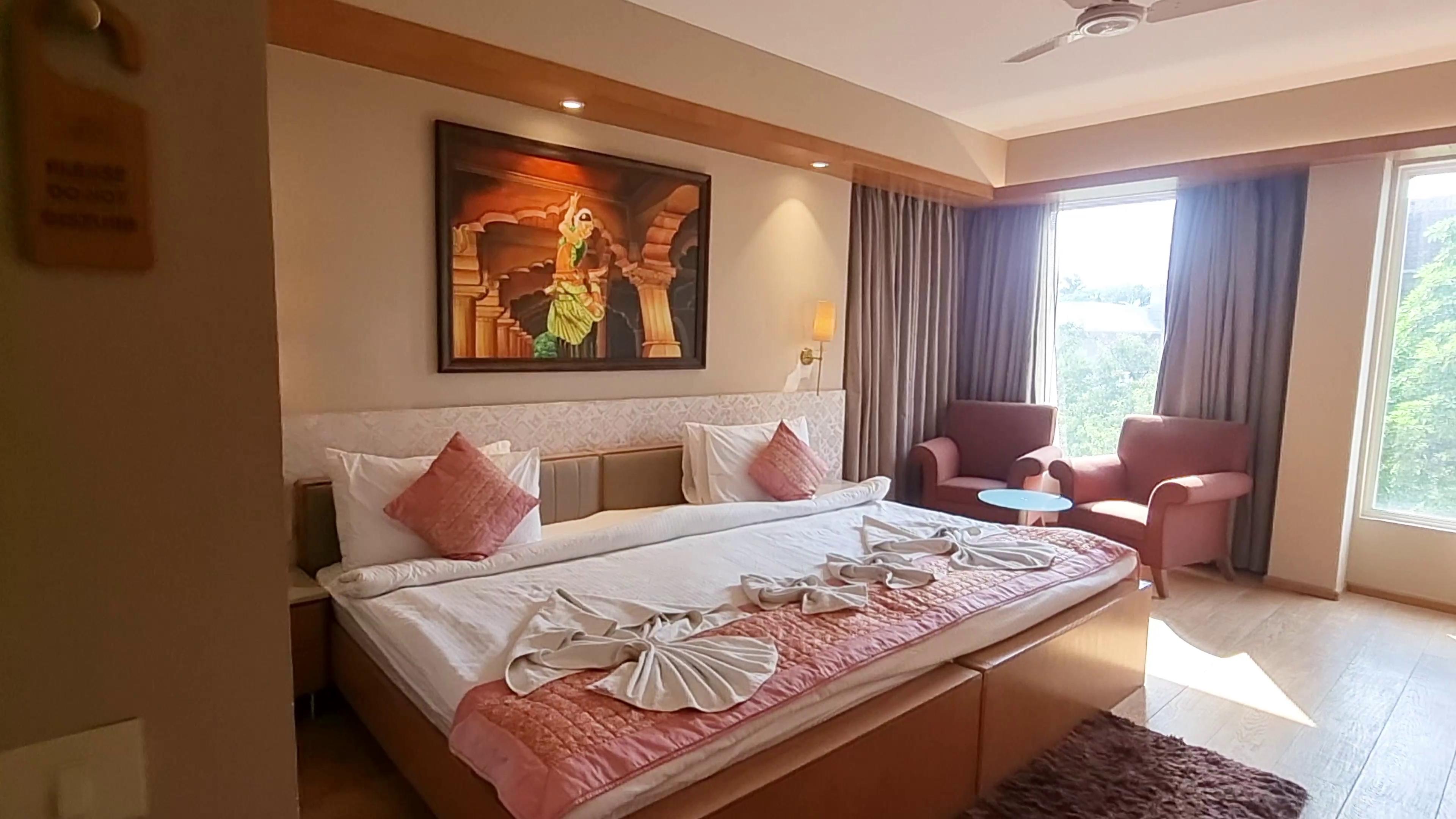 CRS Inn | A Premium Homestay - Tap to explore photos