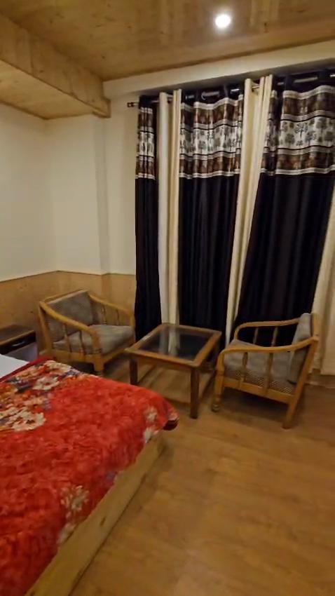 Himalayan castle - Tap to explore photos