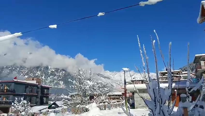 Rohtang Chalet Manali - Tap to explore photos