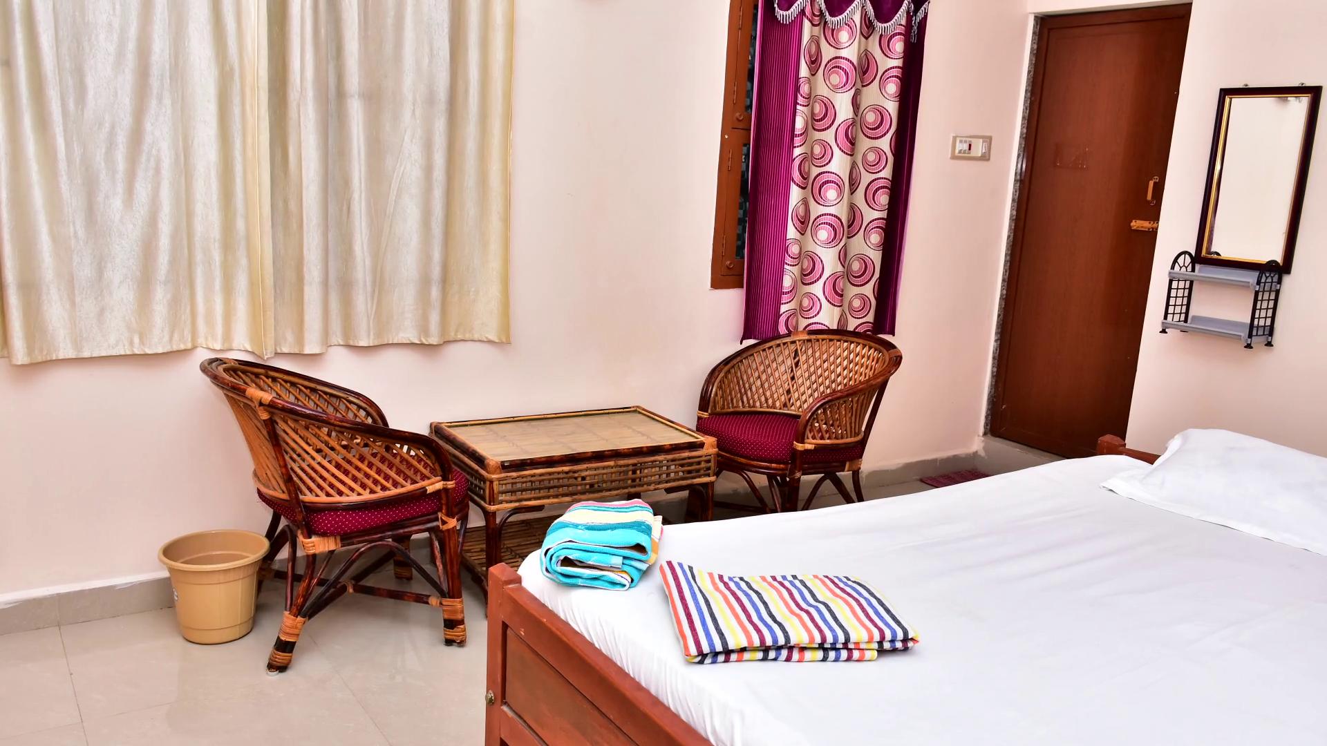 NS RESIDENCY AND ROOMS - Tap to explore photos