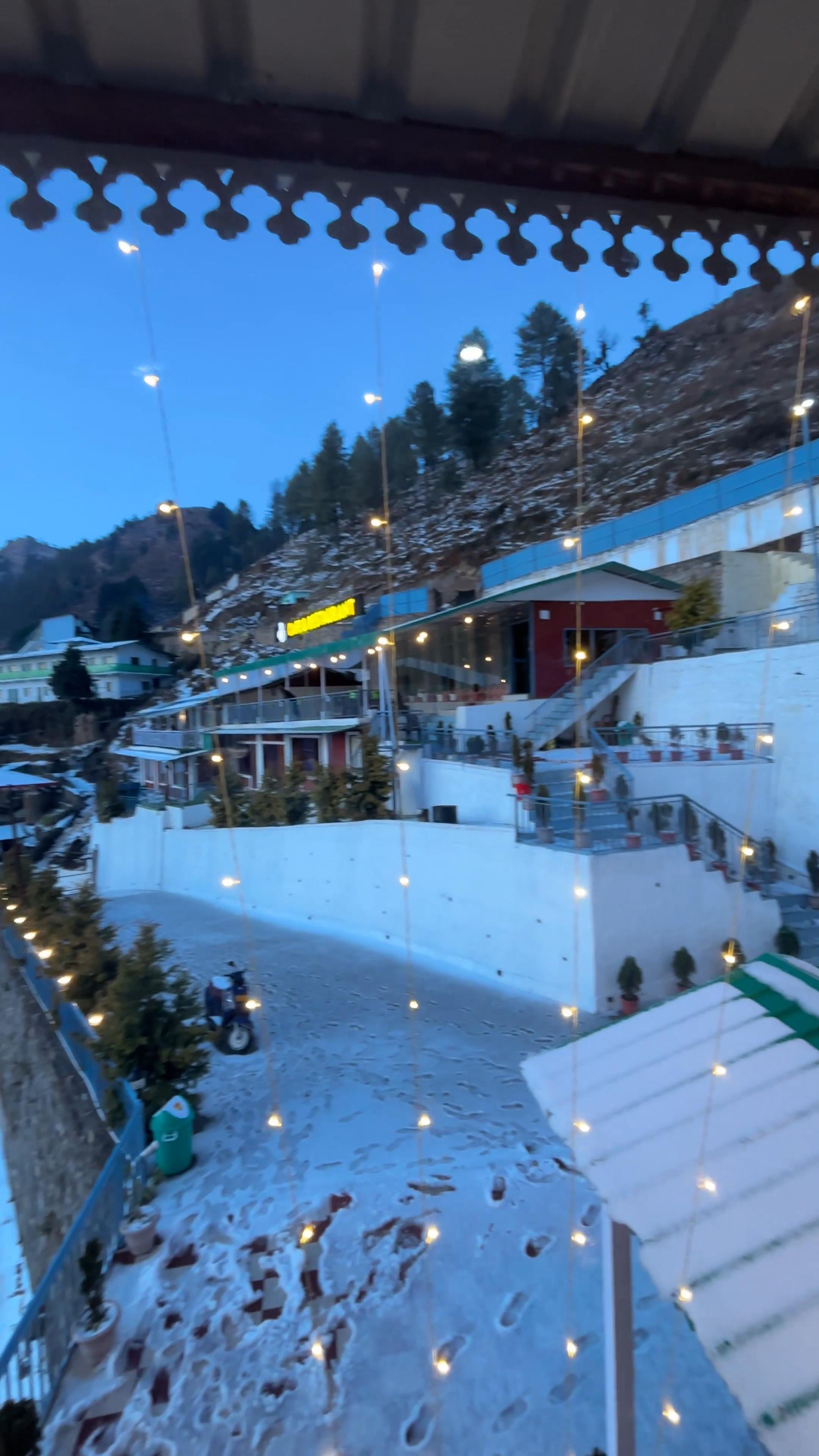 4BHK Villa Kaplani Valley View Mussoorie - Tap to explore photos