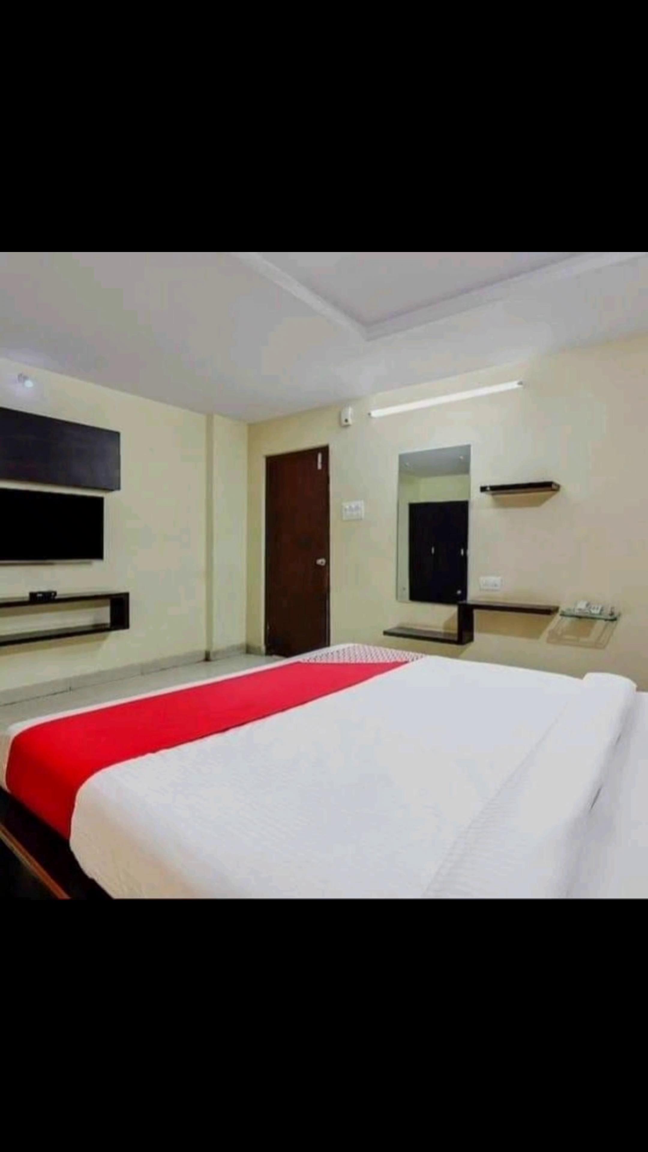 Maruthi Residency Inn & Restaurant - Tap to explore photos