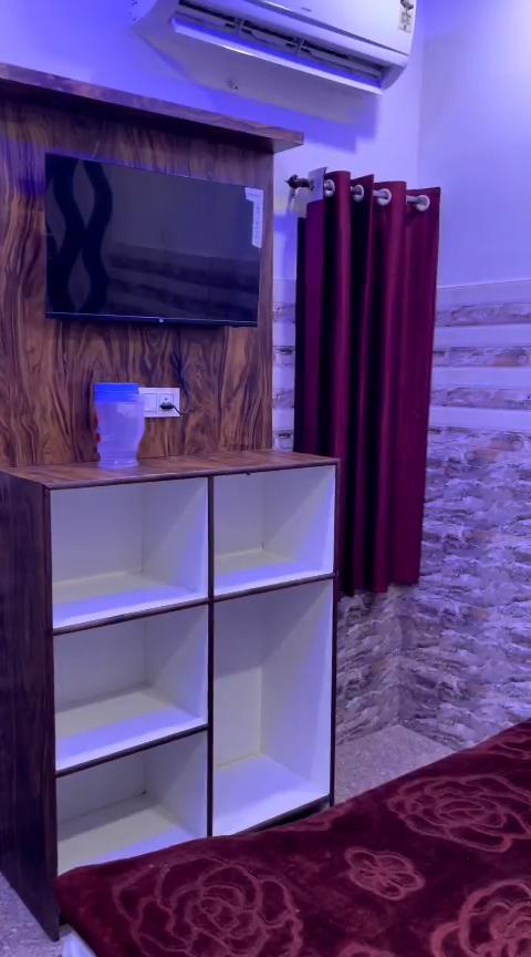 Hotel Triveni Inn - Tap to explore photos
